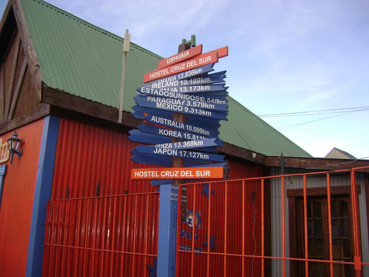 Hostel Cruz Del Sur Ushuaia Ngoại thất bức ảnh