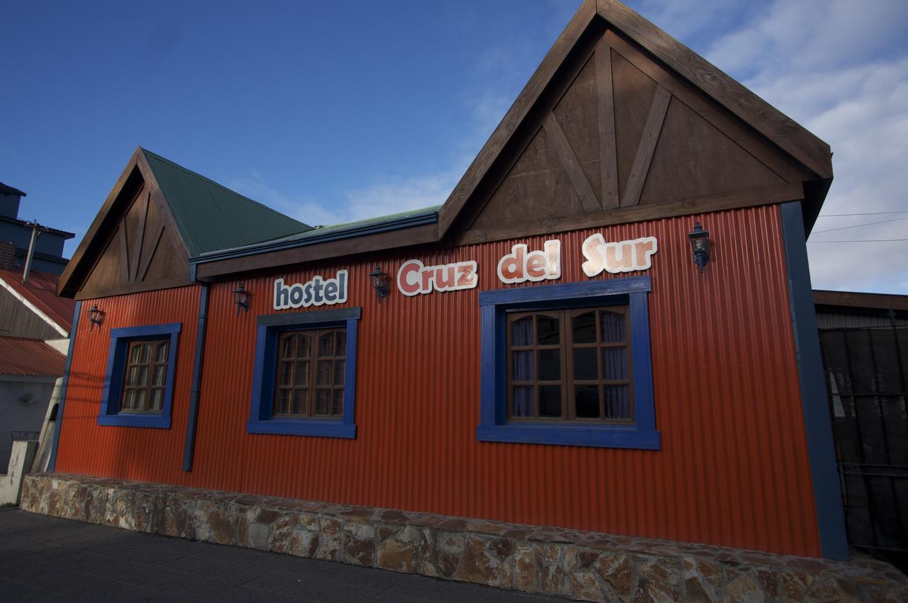 Hostel Cruz Del Sur Ushuaia Ngoại thất bức ảnh