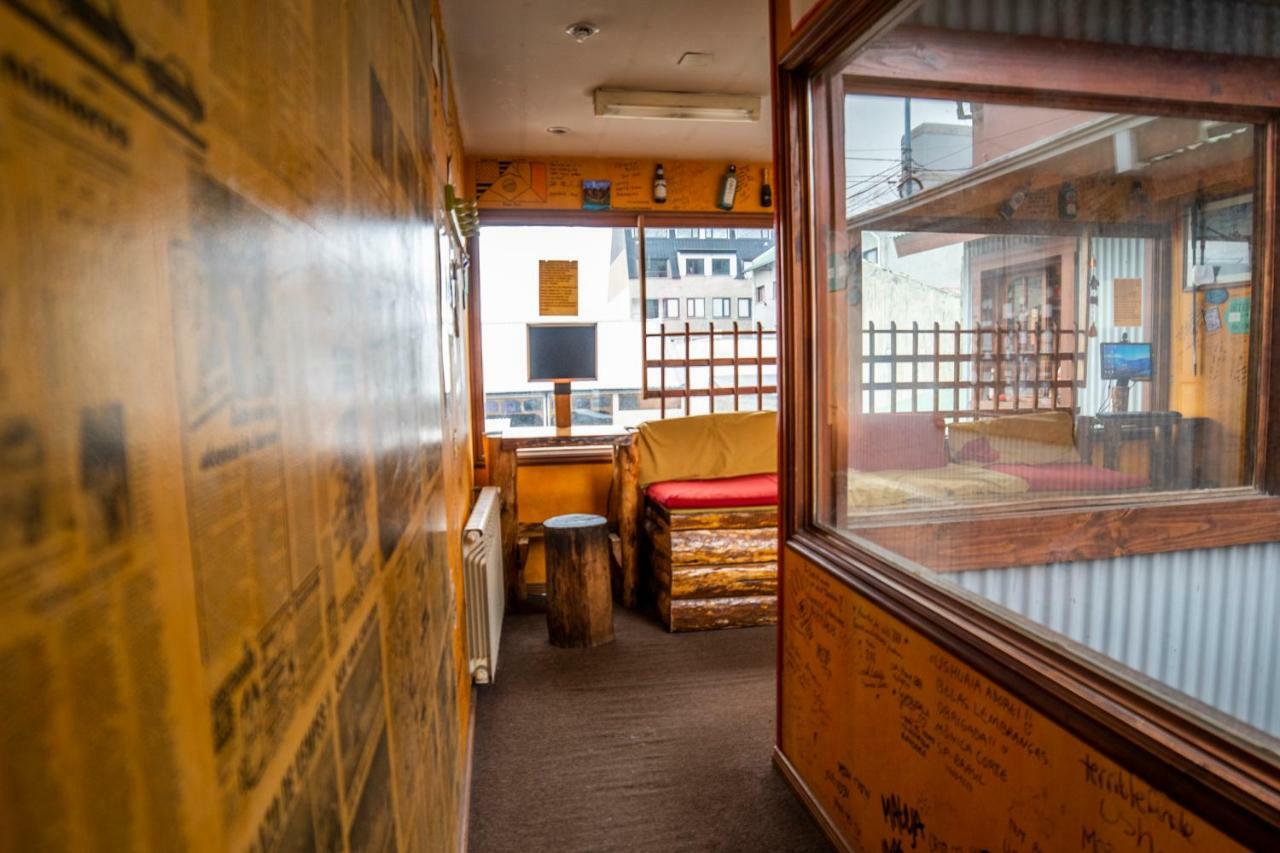 Hostel Cruz Del Sur Ushuaia Ngoại thất bức ảnh